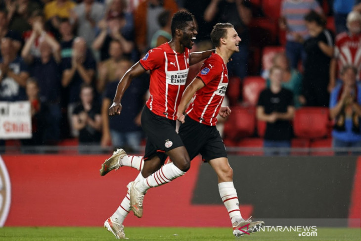 Liga Belanda: PSV Eindhoven hantam tim promosi Cambuur 4-1 ...